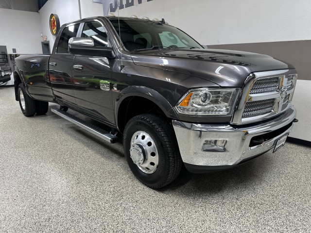 2016 RAM Ram 3500 Pickup Laramie Longhorn photo 42