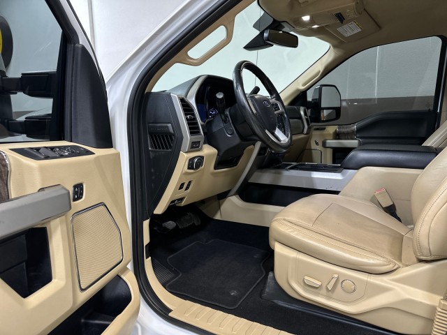 2019 Ford F-250 Super Duty Lariat photo 11