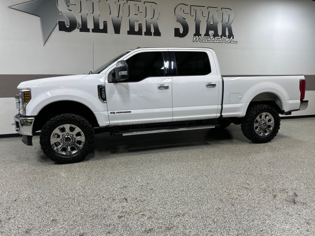 2019 Ford F-250 Super Duty Lariat photo 3