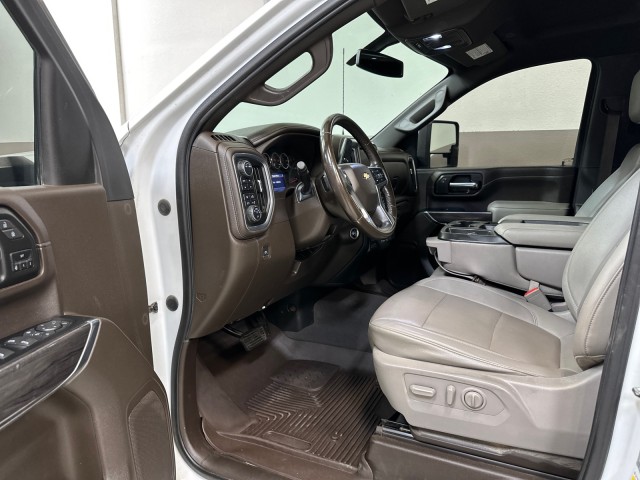 2021 Chevrolet Silverado 3500HD LTZ photo 11