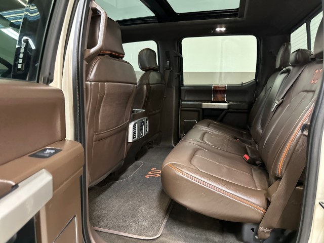 2017 Ford F-350 Super Duty King Ranch photo 35