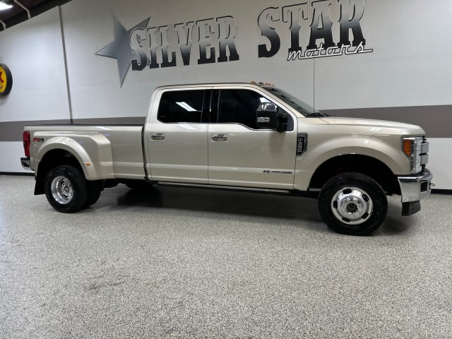 2017 Ford F-350 Super Duty King Ranch photo 47