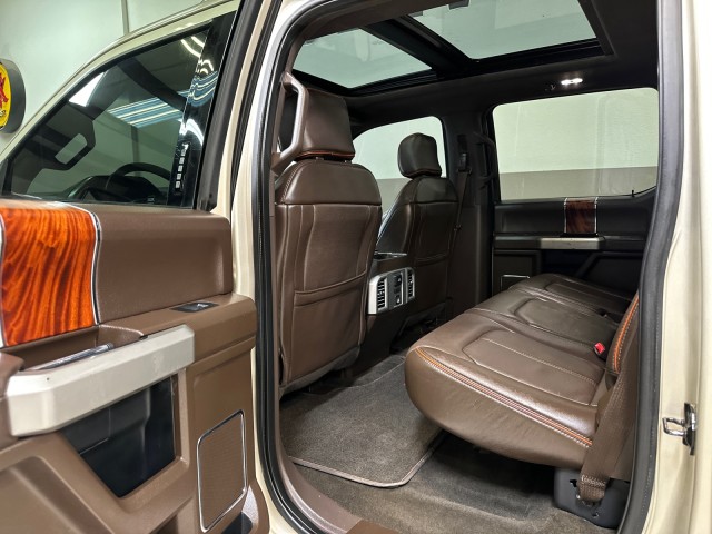 2017 Ford F-350 Super Duty King Ranch photo 34