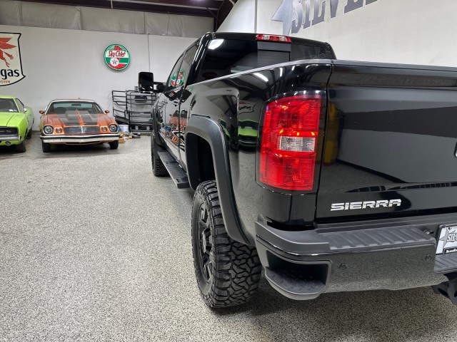 2019 GMC Sierra 2500 Denali HD Denali photo 8