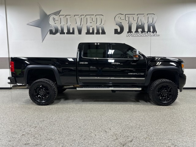 2019 GMC Sierra 2500 Denali HD Denali photo 44