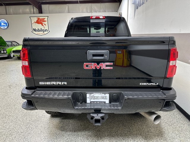 2019 GMC Sierra 2500 Denali HD Denali photo 7