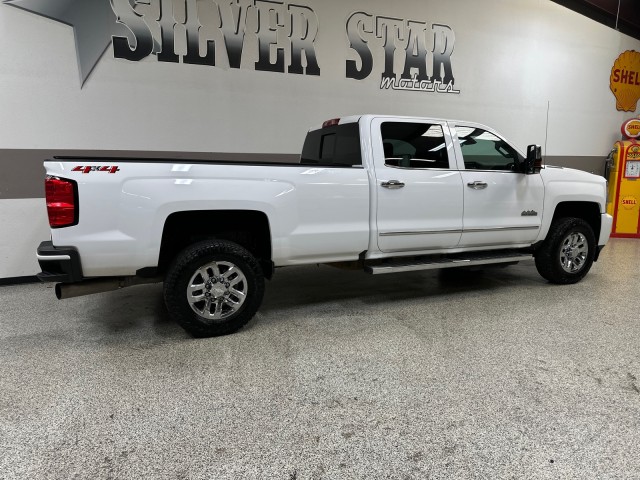 2019 Chevrolet Silverado 3500HD High Country photo 47