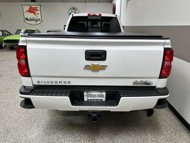 2019 Chevrolet Silverado 3500HD High Country photo 7