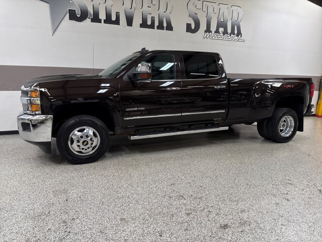 2019 Chevrolet Silverado 3500HD LTZ photo 4