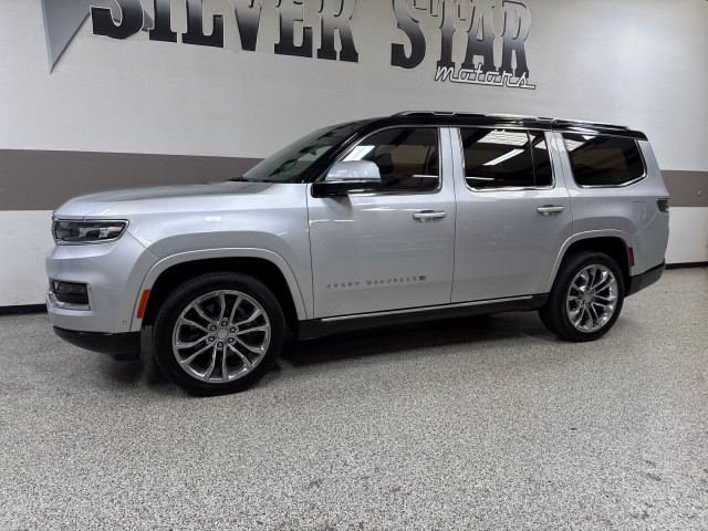 2022 Jeep Grand Wagoneer II photo 3