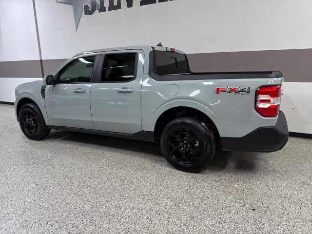 2022 Ford Maverick Lariat photo 3