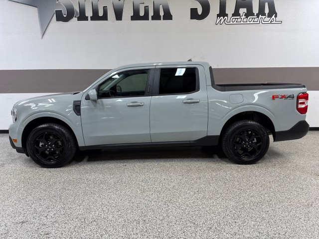 2022 Ford Maverick Lariat photo 2
