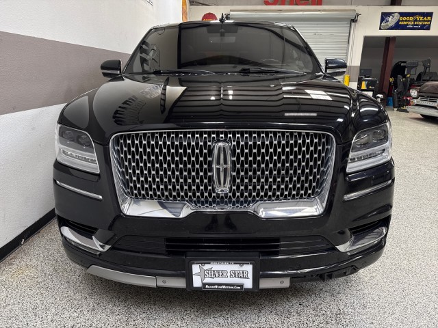 2019 Lincoln Navigator Reserve photo 2