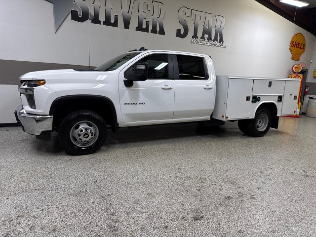 2021 Chevrolet Silverado 3500HD LT photo 4