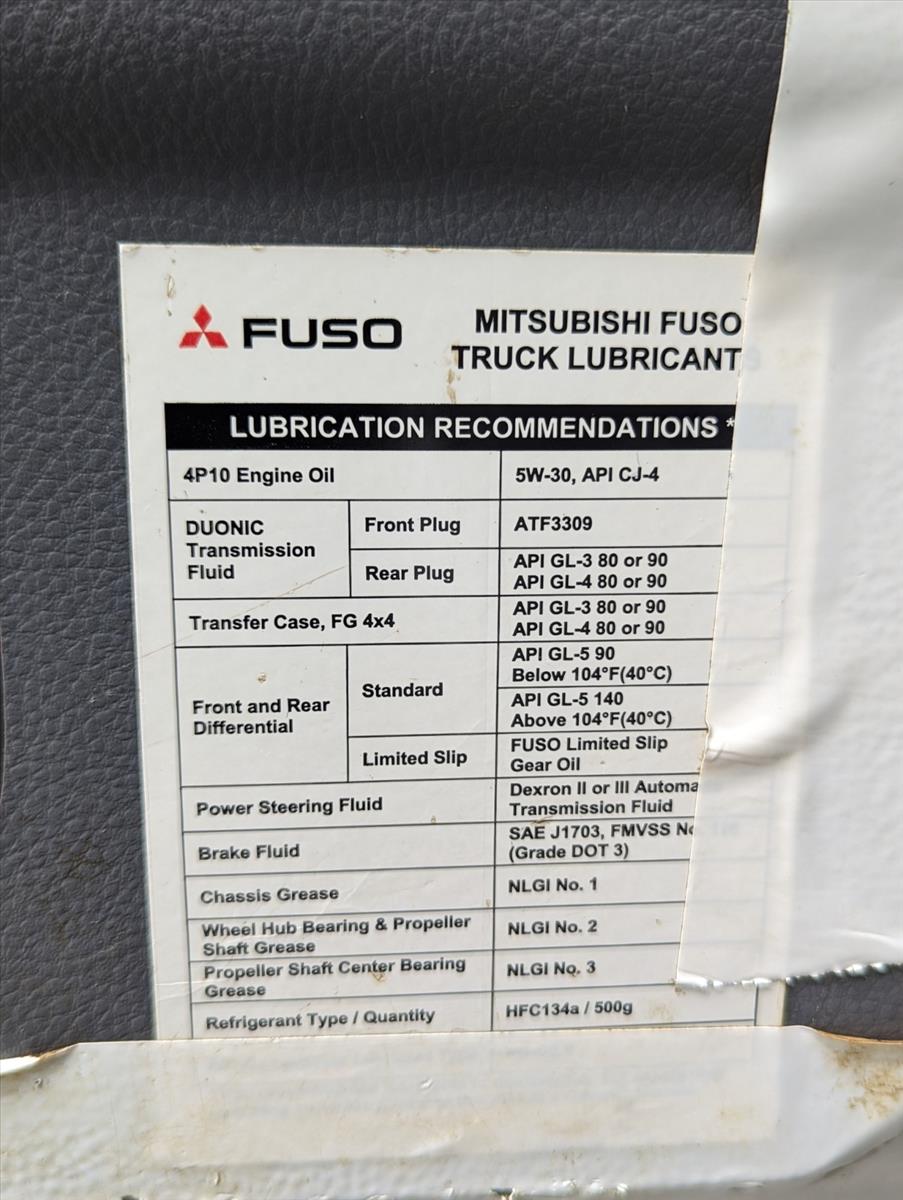 2017 Mitsubishi FUSO 30