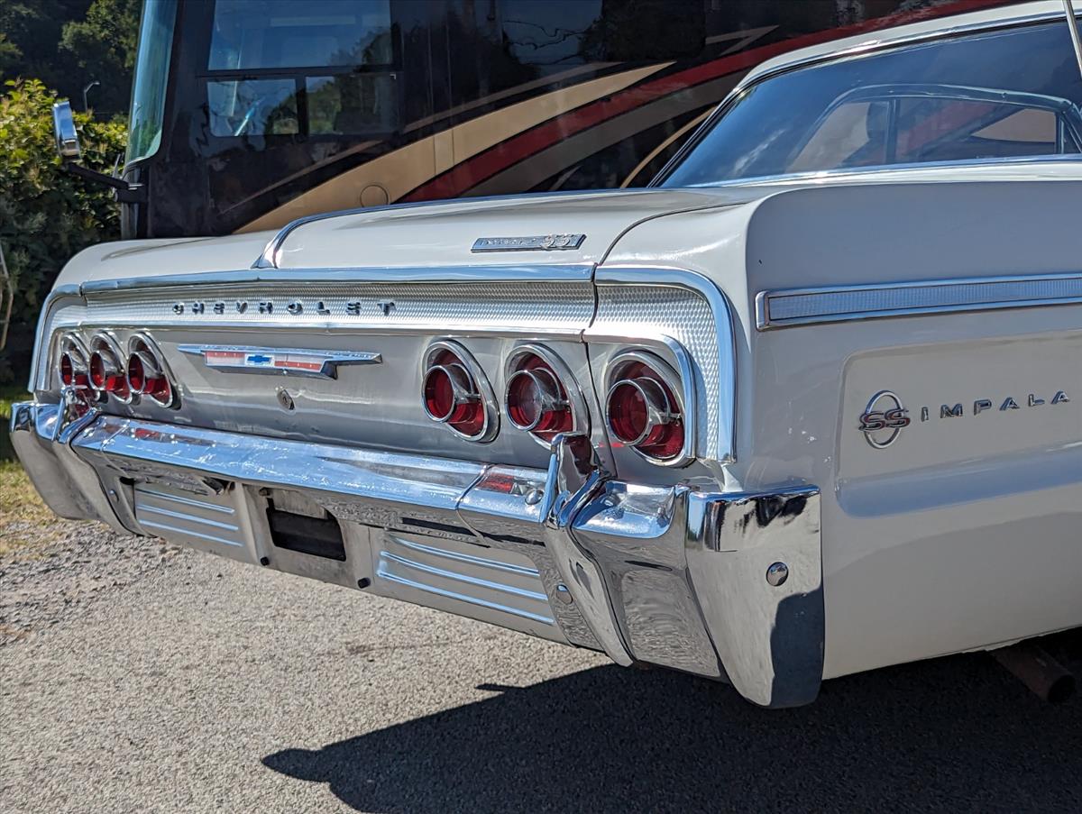1964 Chervrolet Impala 41