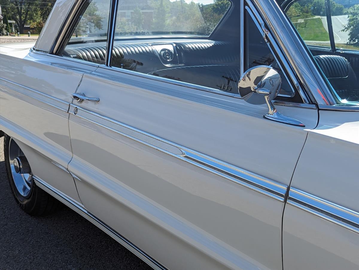 1964 Chervrolet Impala 32
