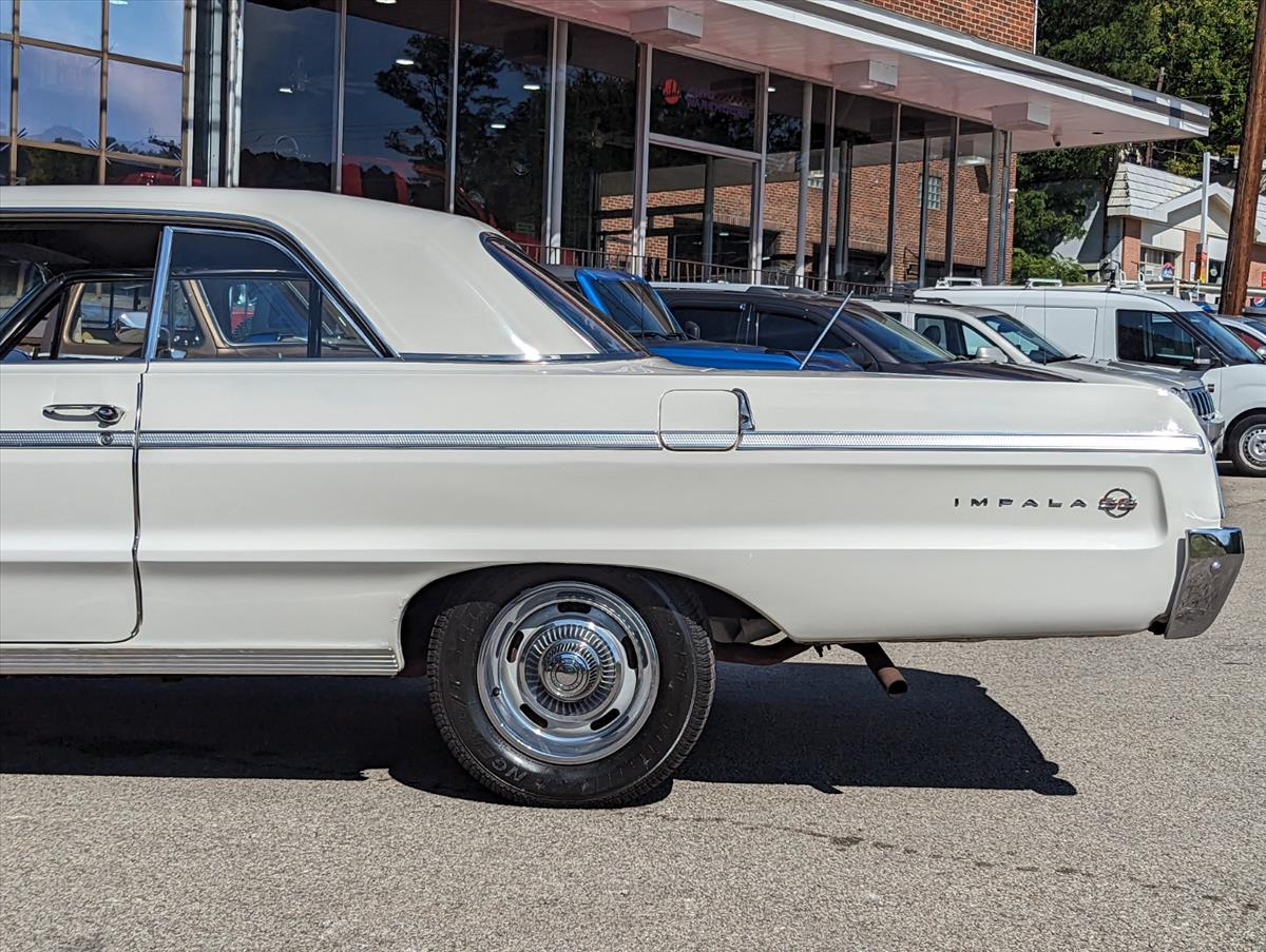 1964 Chervrolet Impala 44