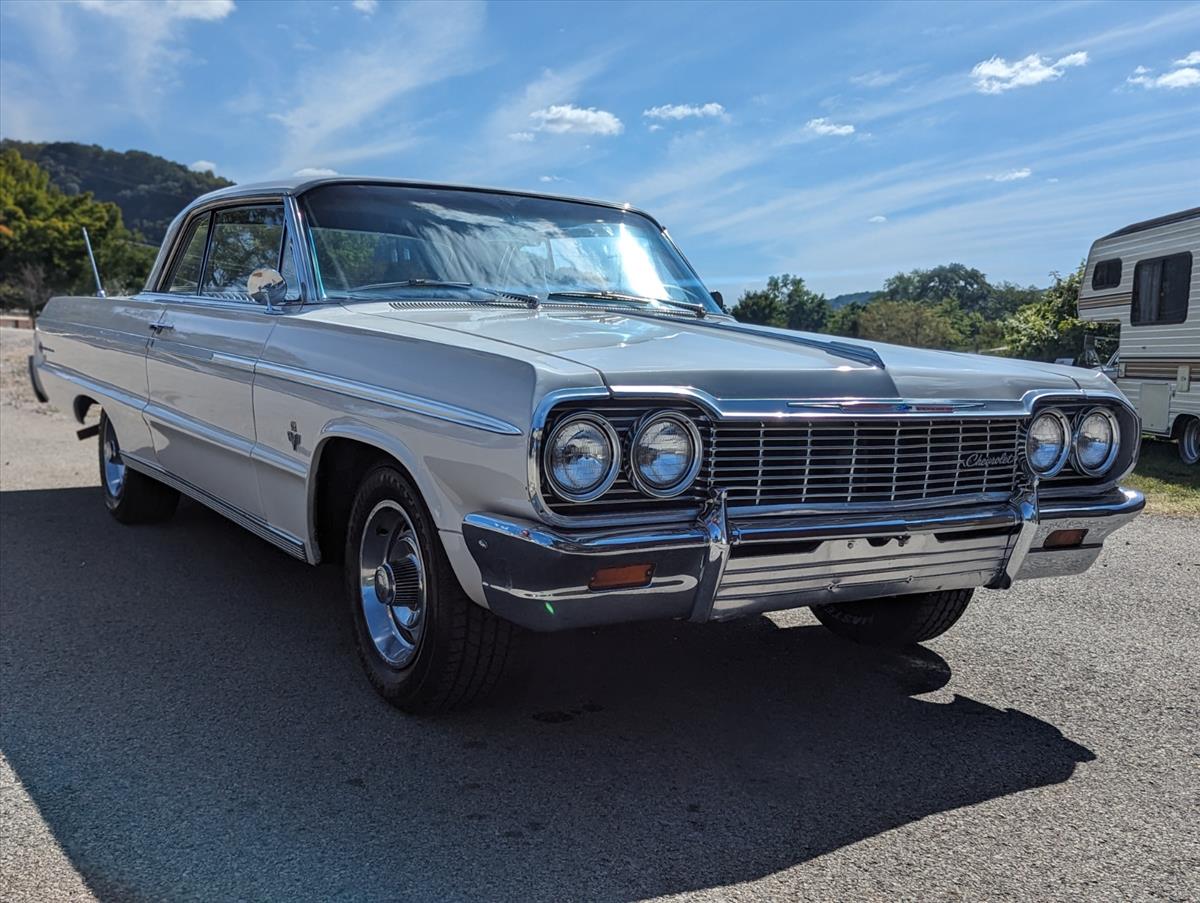 1964 Chervrolet Impala 6