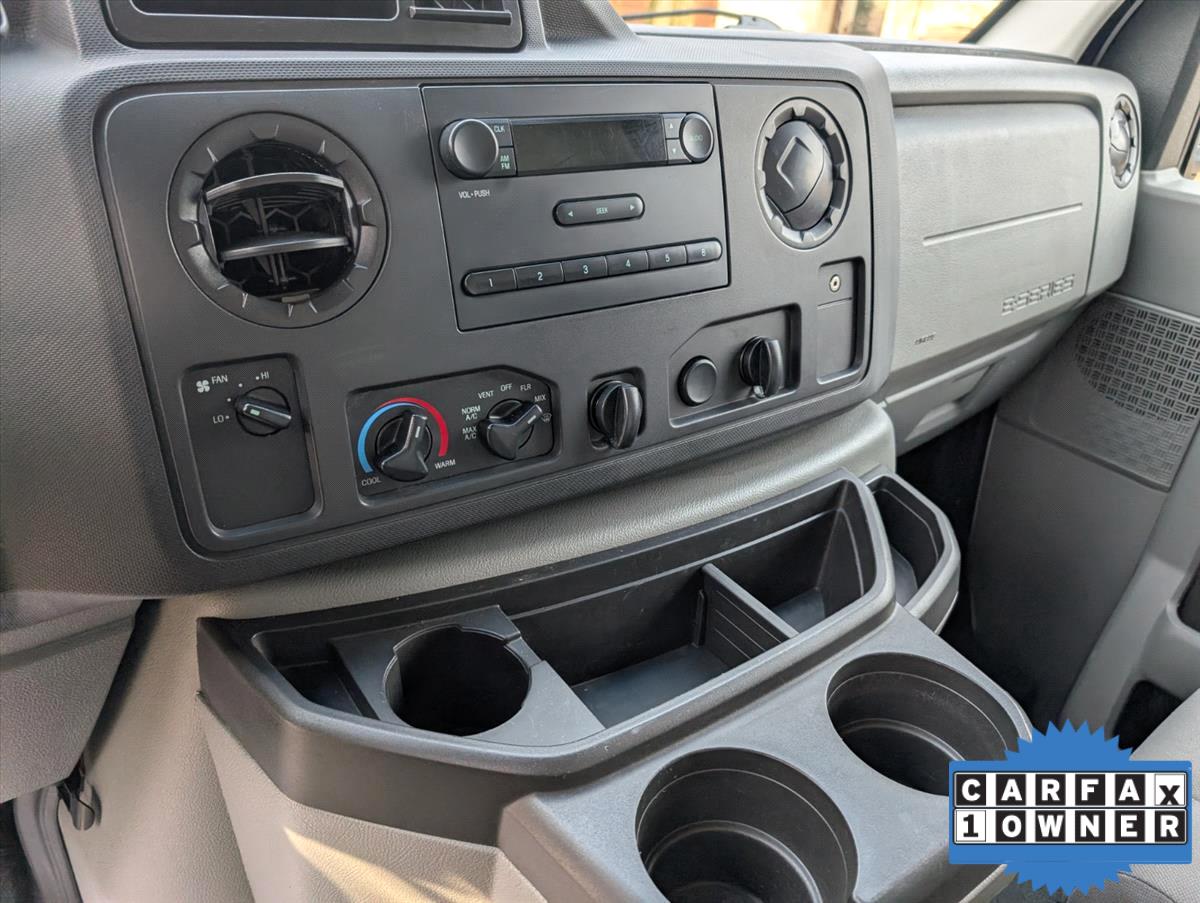 2014 Ford E-Series 58