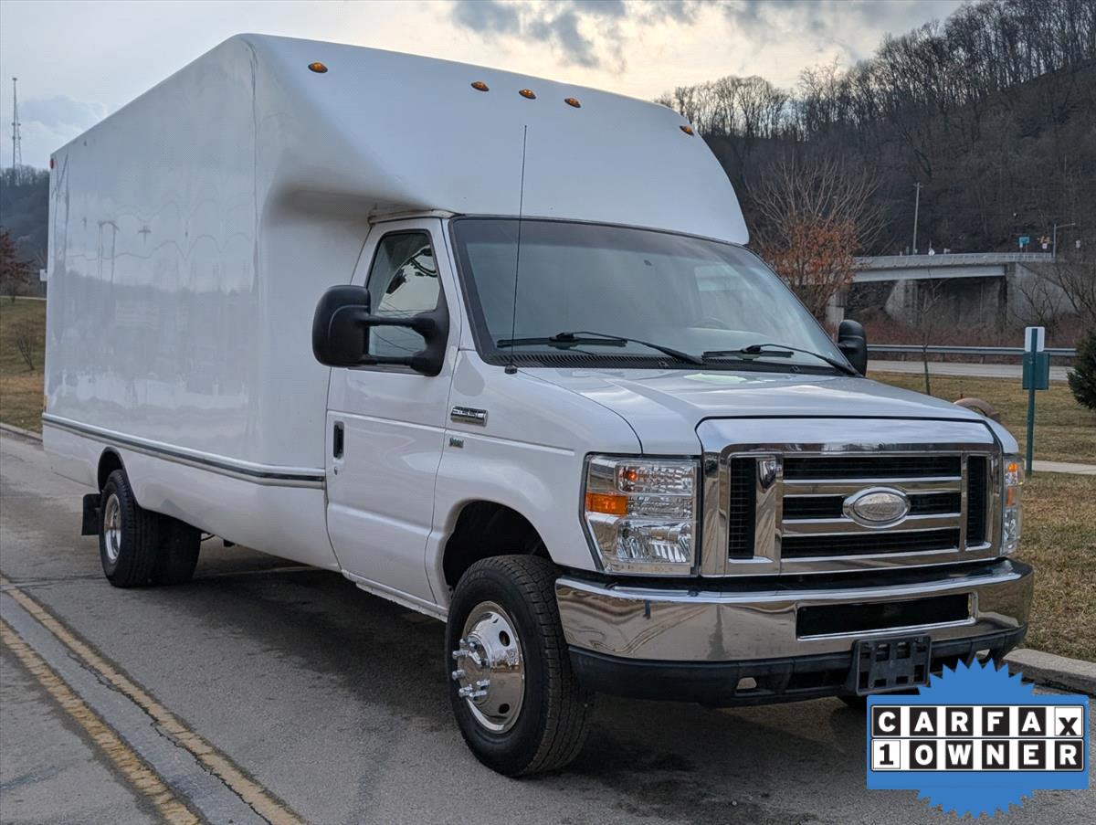 2014 Ford E-Series 2