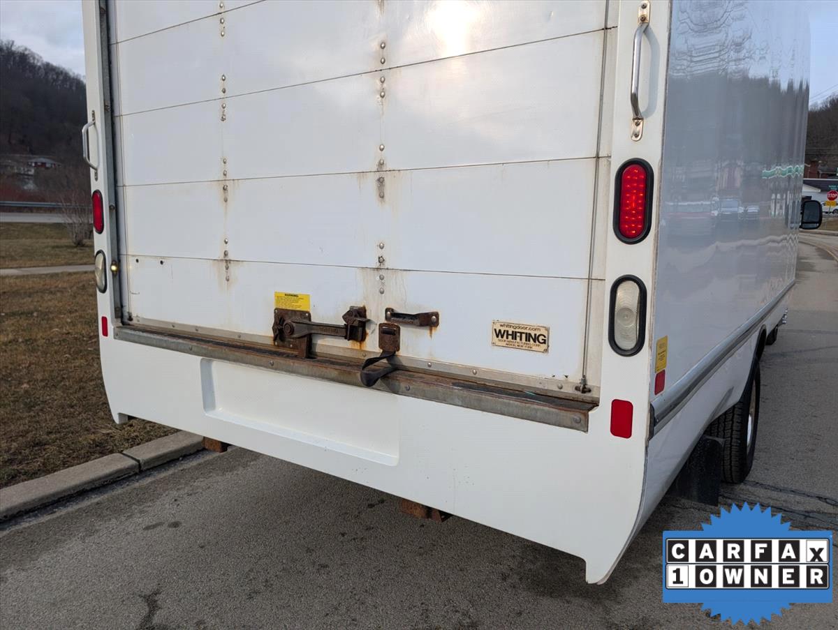 2014 Ford E-Series 31