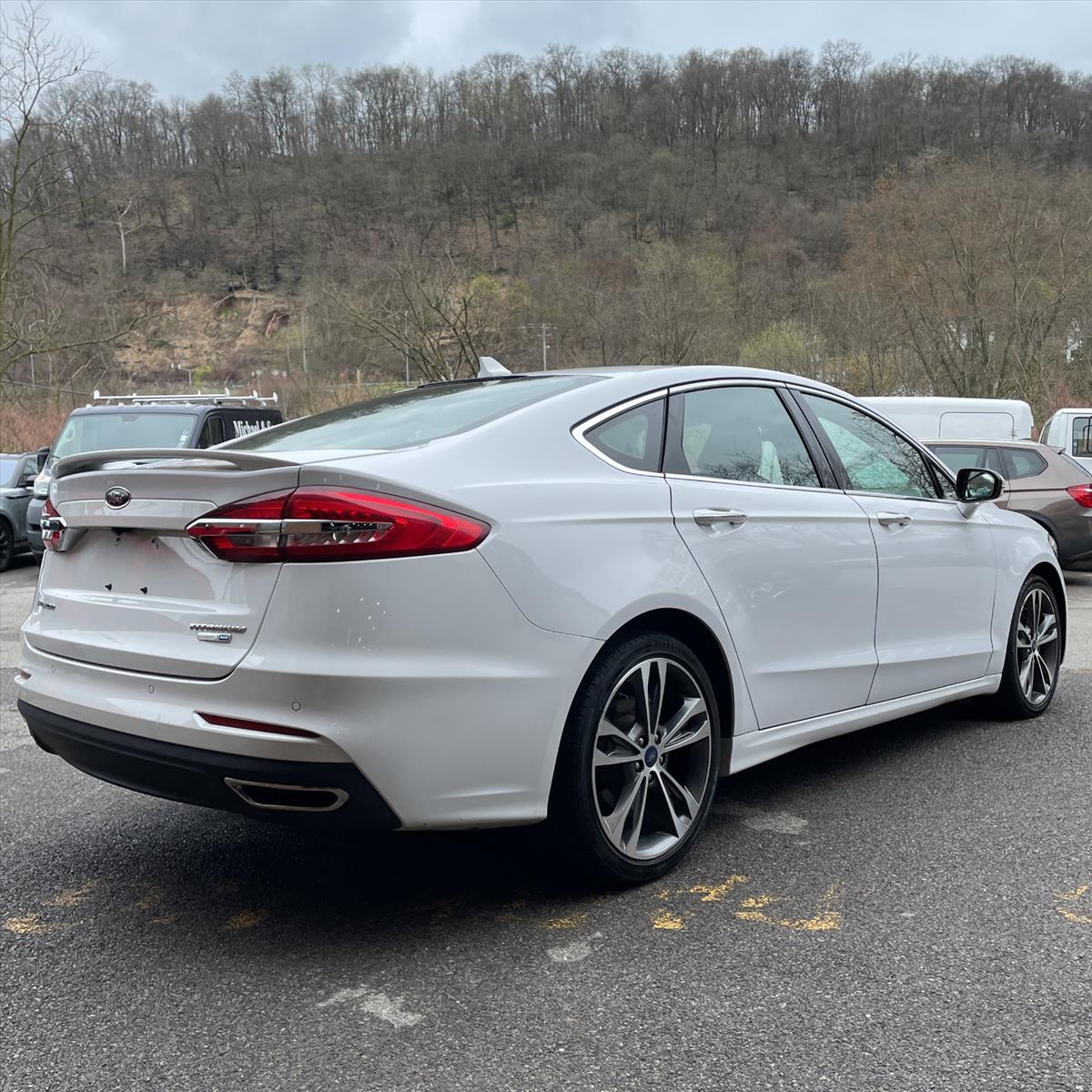 2020 Ford Fusion 13