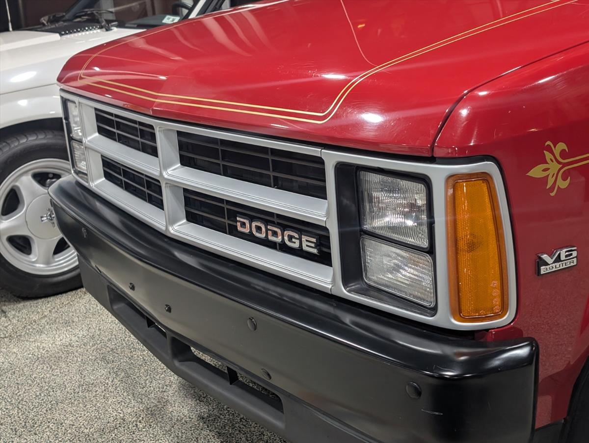 1990 Dodge Dakota 18