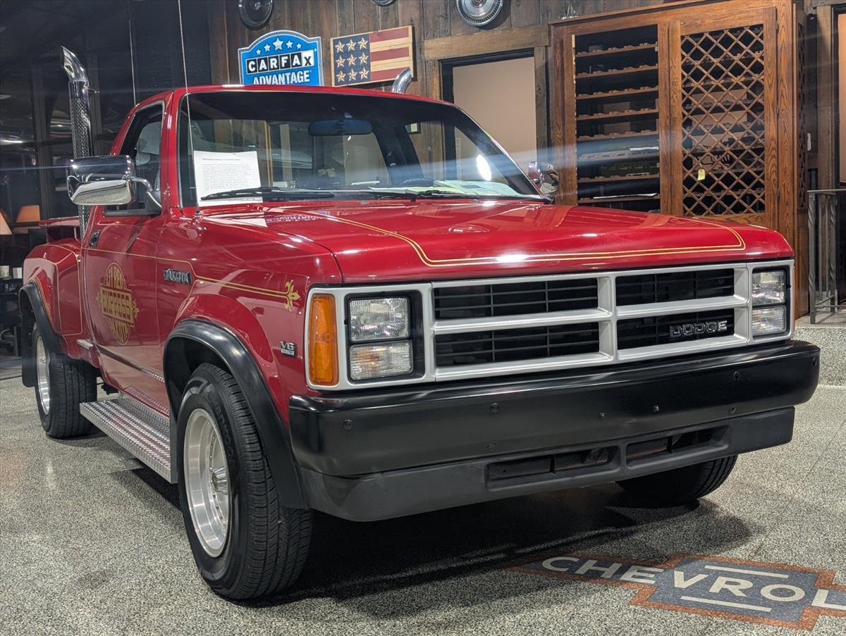 1990 Dodge Dakota 4