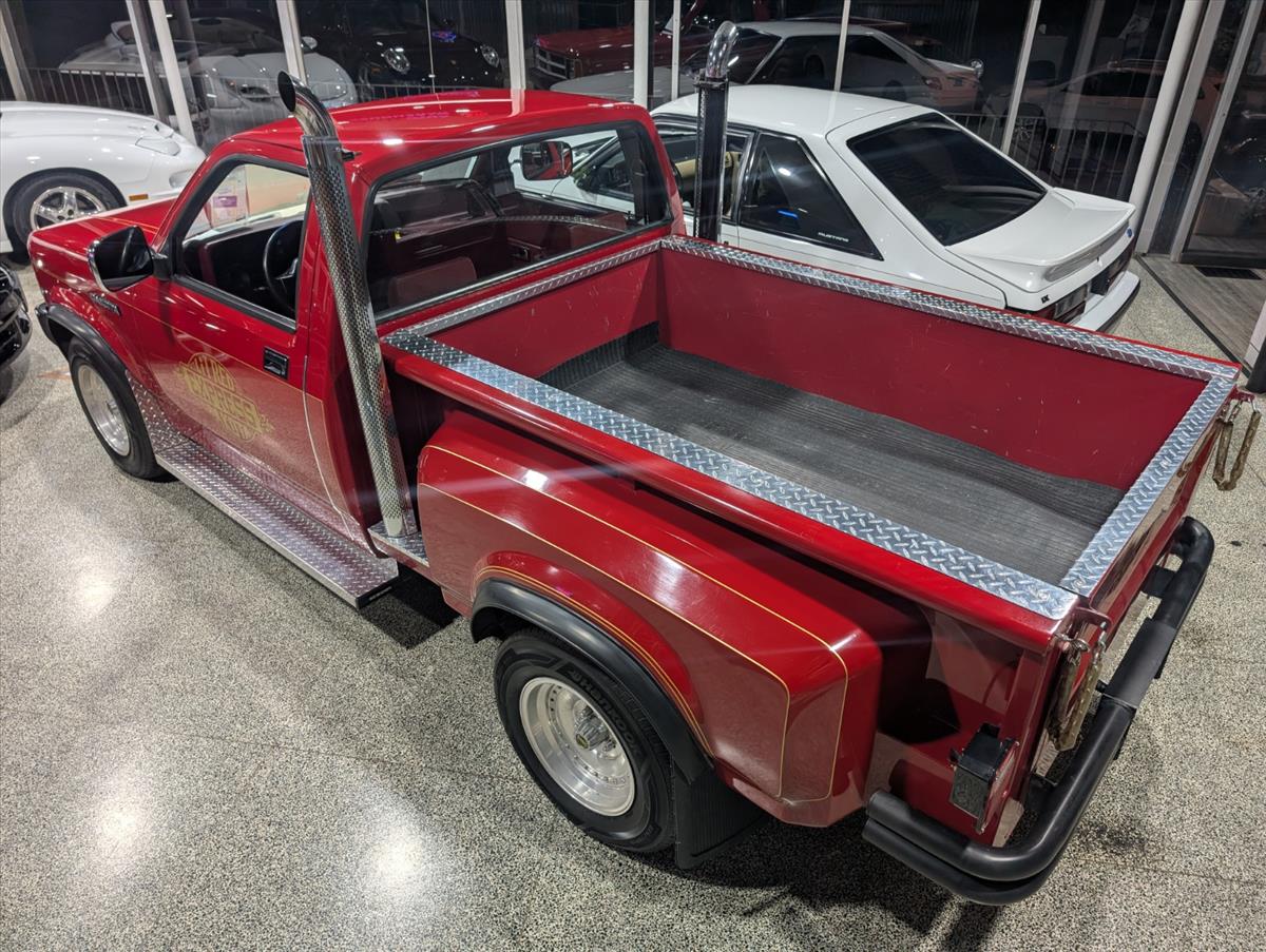 1990 Dodge Dakota 9