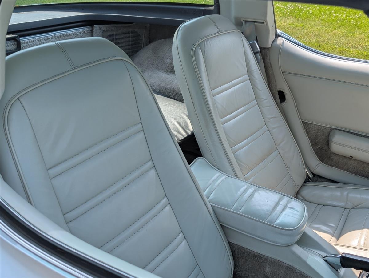1978 Chevrolet Corvette 36