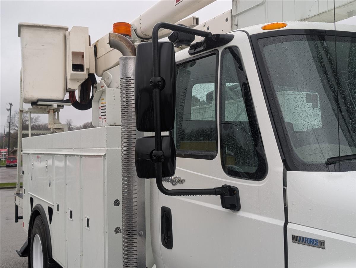 2011 INTERNATIONAL 4000 12
