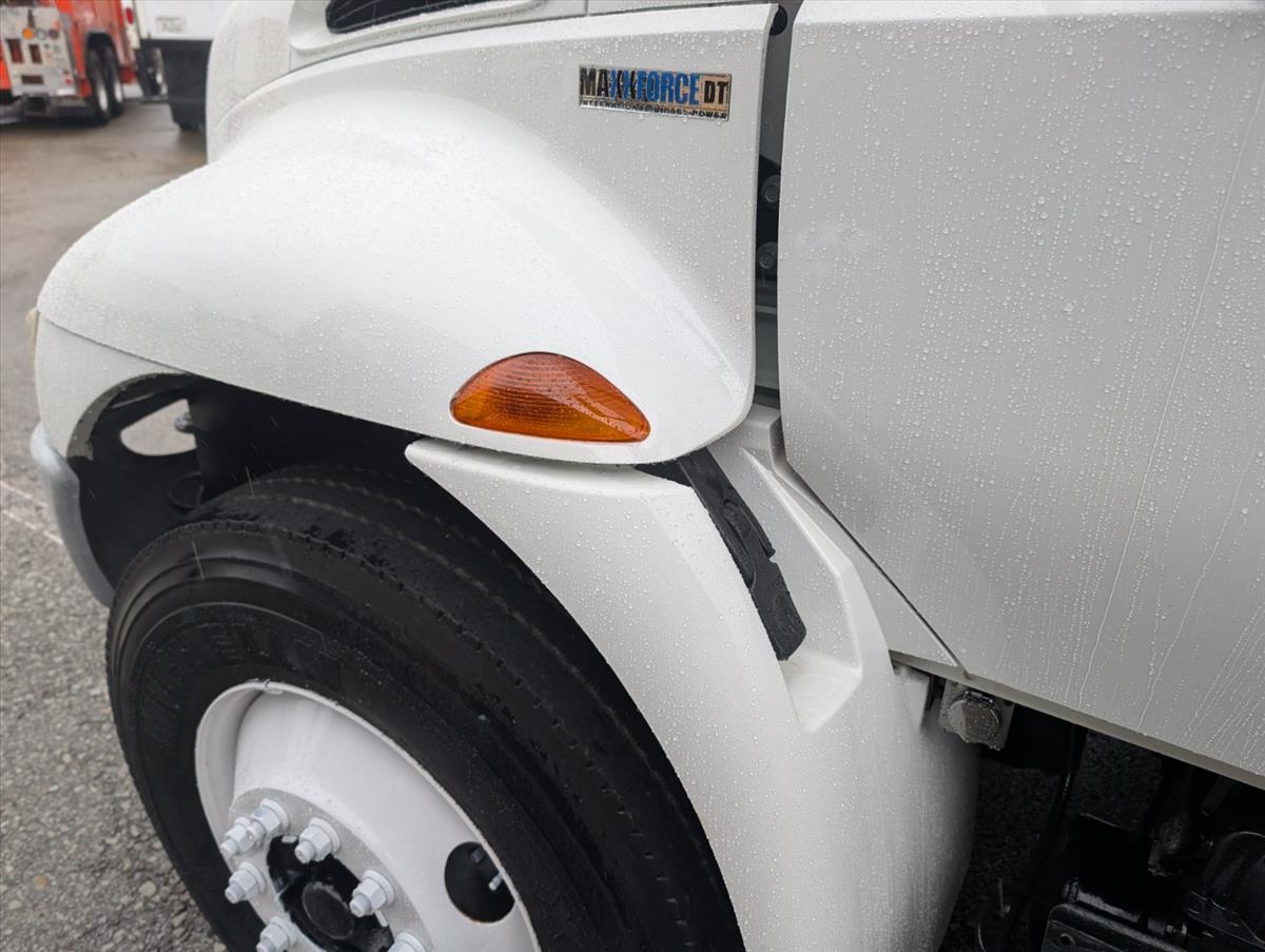 2011 INTERNATIONAL 4000 95