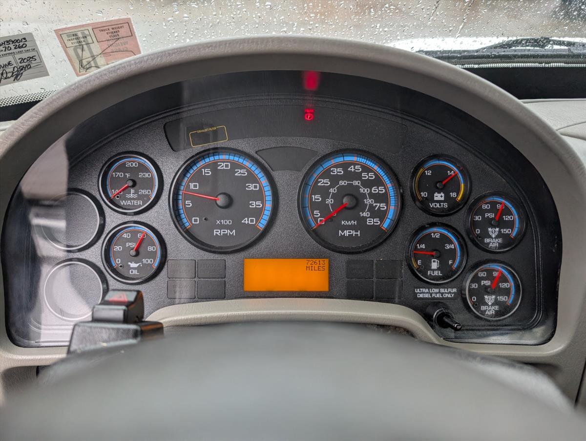 2011 INTERNATIONAL 4000 146