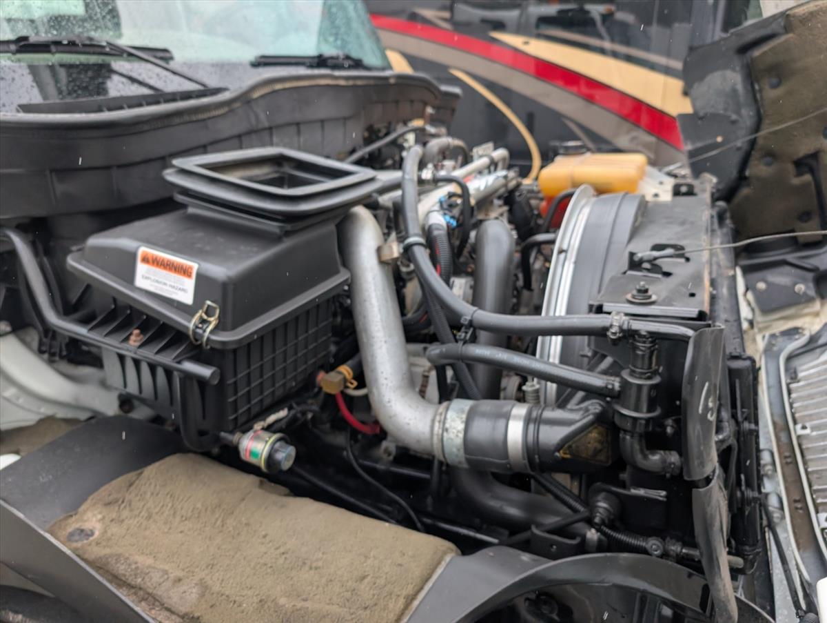 2011 INTERNATIONAL 4000 105