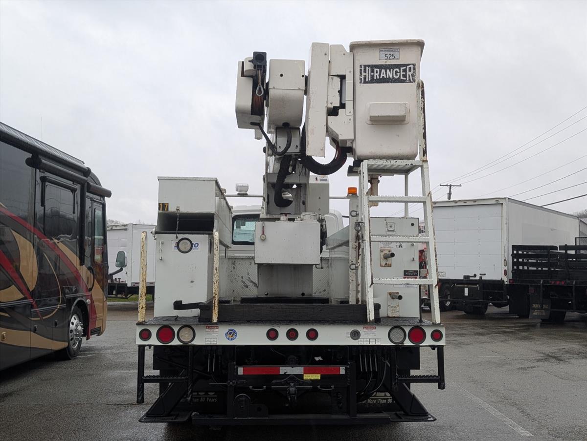 2011 INTERNATIONAL 4000 4