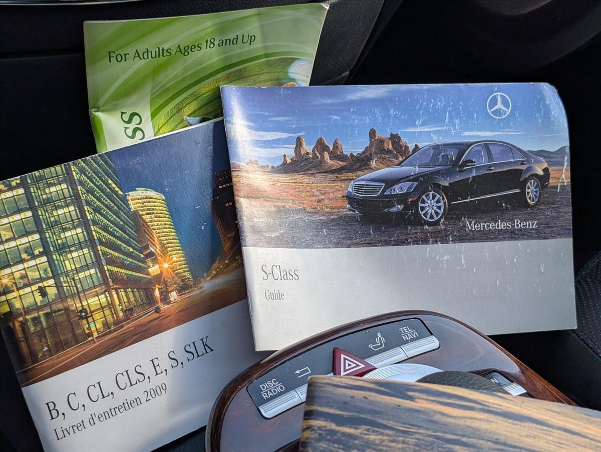 2009 Mercedes-Benz S-Class 54