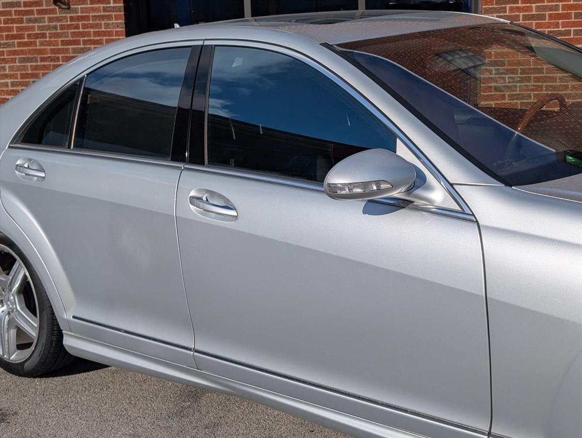 2009 Mercedes-Benz S-Class 21