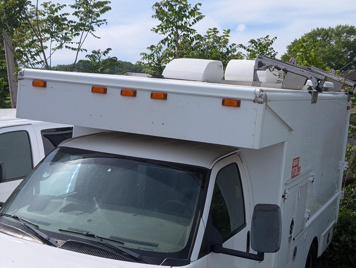 2008 Chevrolet Express Commercial Cutaway 79
