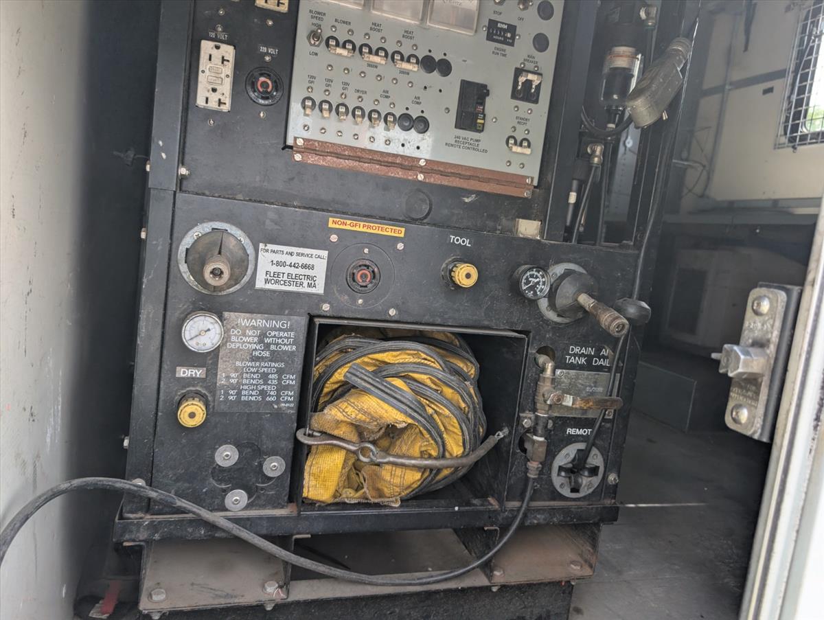 2008 Chevrolet Express Commercial Cutaway 44