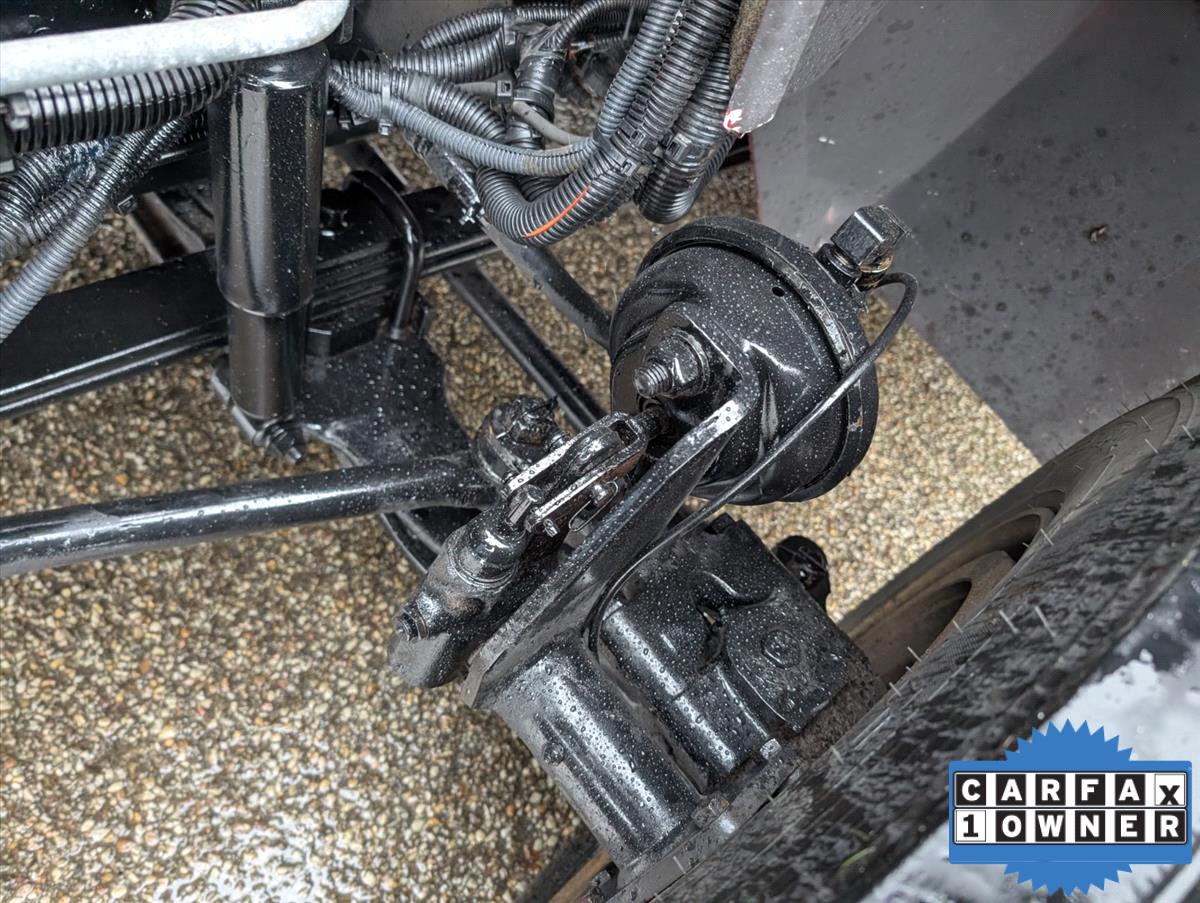 2015 International 4300 213