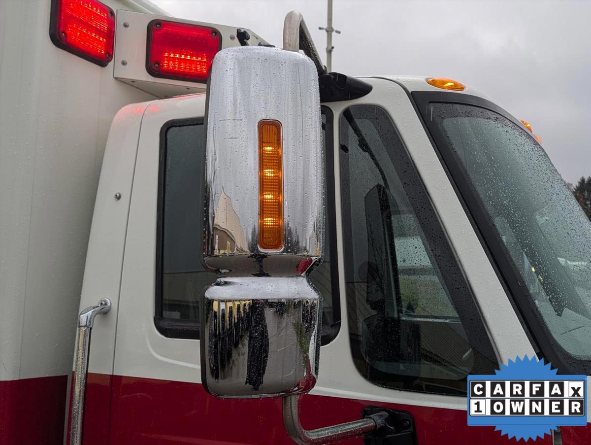 2015 International 4300 31