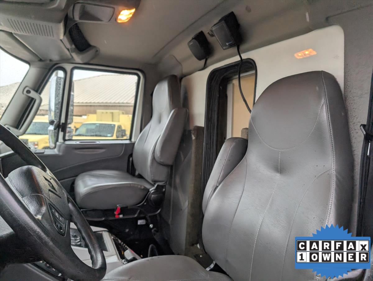 2015 International 4300 164