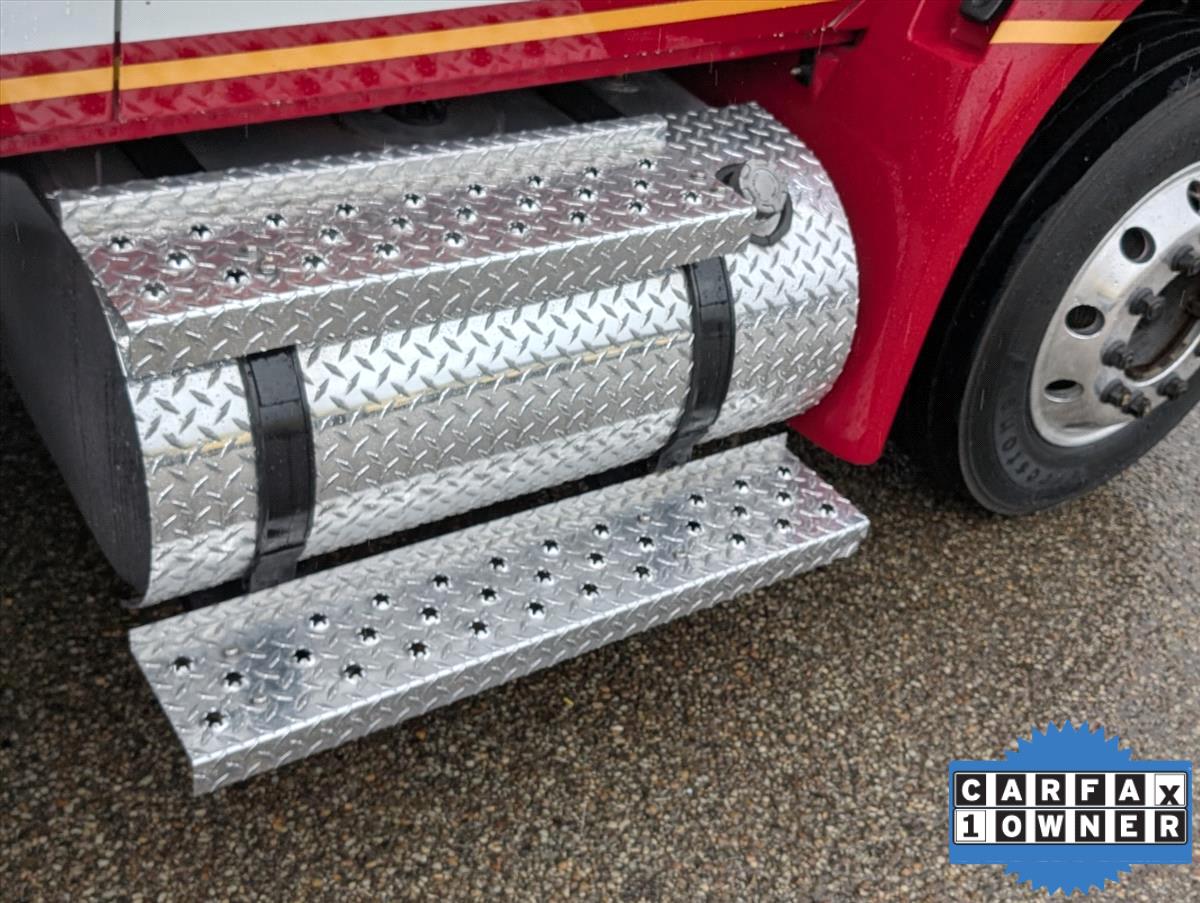 2015 International 4300 33