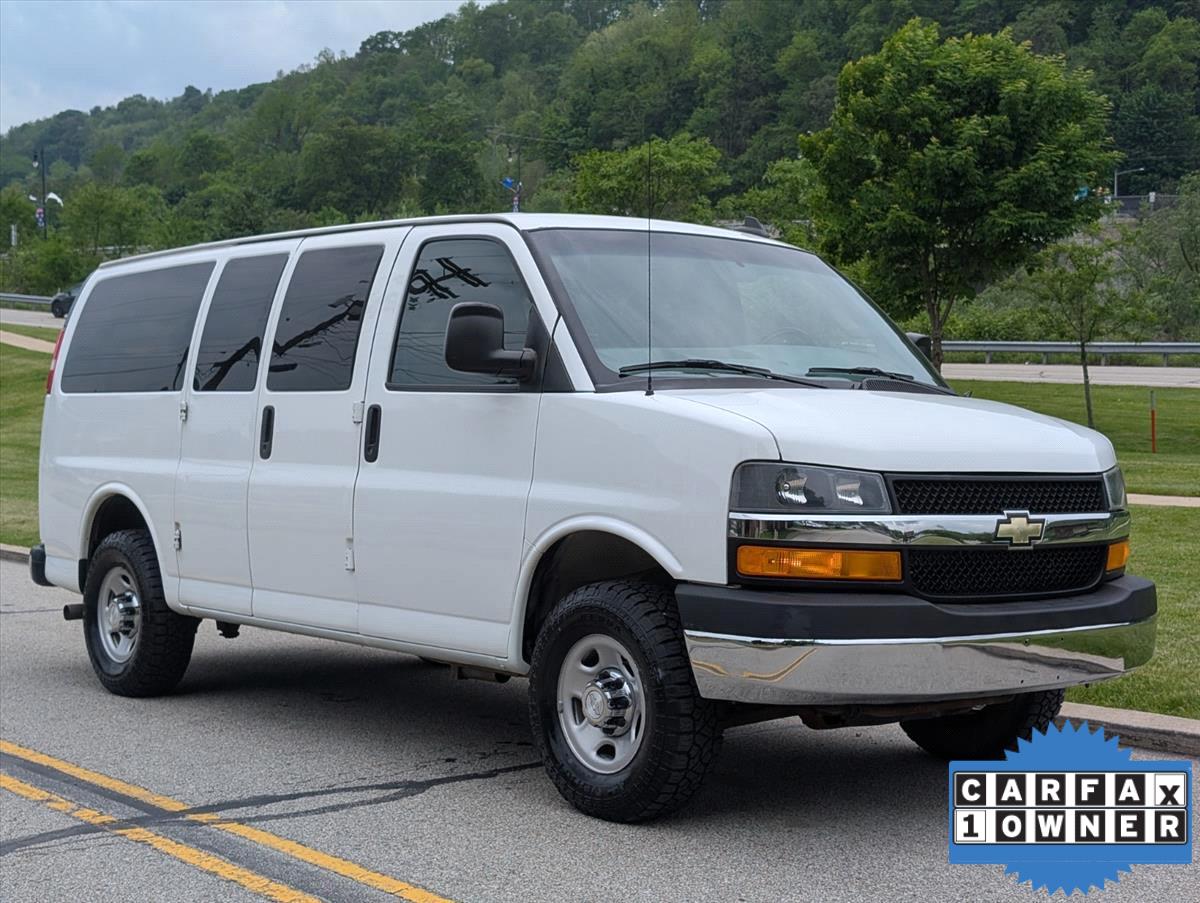 2018 Chevrolet Express 2