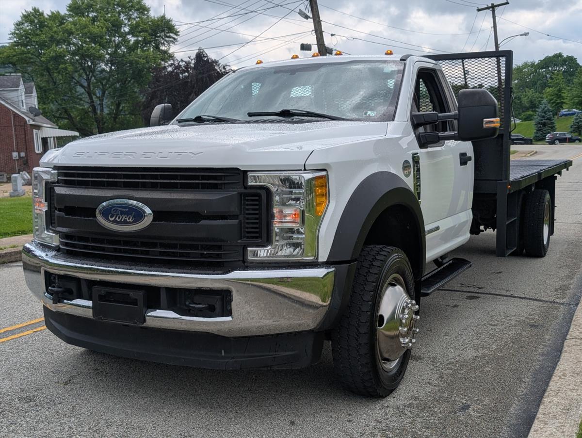 2017 Ford Super Duty F-550 DRW 13