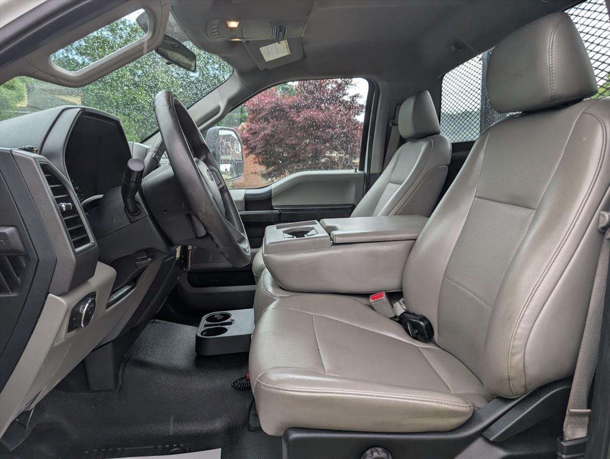 2017 Ford Super Duty F-550 DRW 57