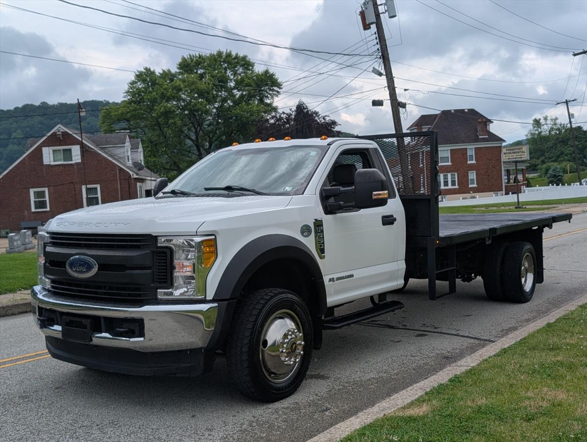 2017 Ford Super Duty F-550 DRW 14