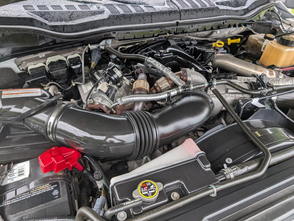 2017 Ford Super Duty F-550 DRW 81
