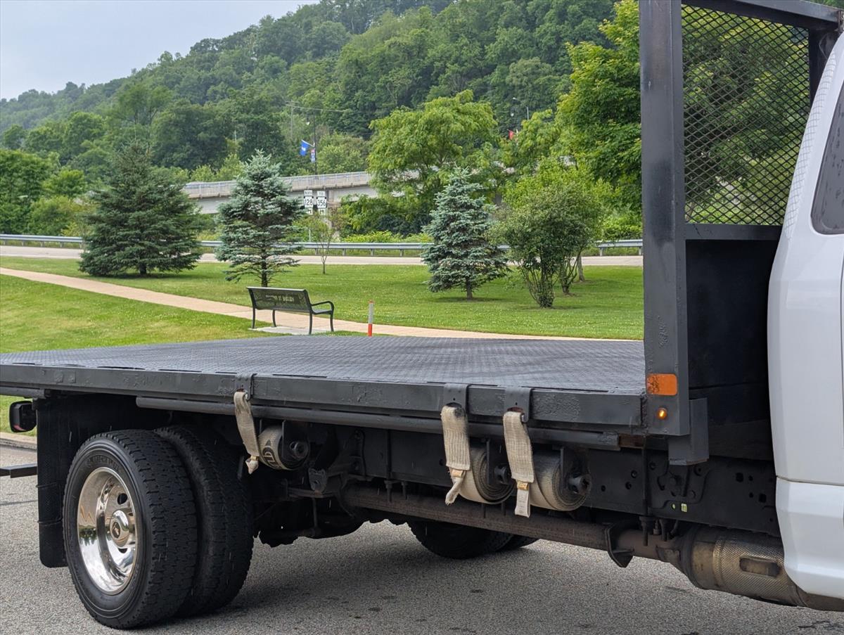 2017 Ford Super Duty F-550 DRW 20